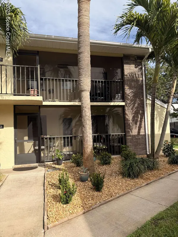 500 Catalina RD #301, Cocoa Beach, FL 32931