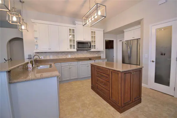 2220 STONE LAKE DR, Merritt Island, FL 32953