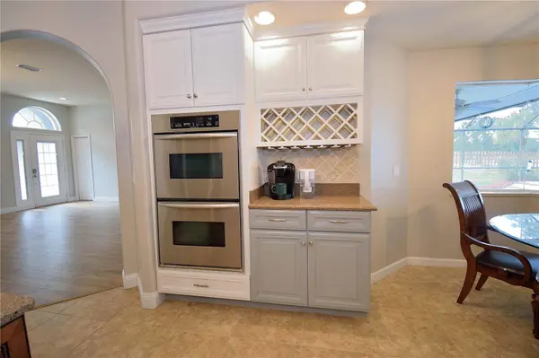 2220 STONE LAKE DR, Merritt Island, FL 32953