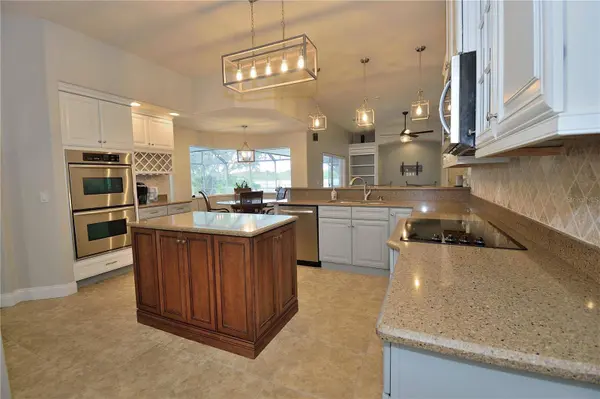 2220 STONE LAKE DR, Merritt Island, FL 32953