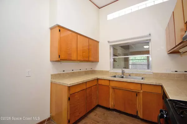 150 W Alachua LN, Cocoa Beach, FL 32931