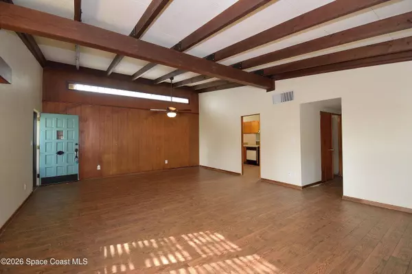 150 W Alachua LN, Cocoa Beach, FL 32931