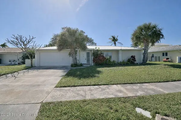 316 Kent DR, Cocoa Beach, FL 32931