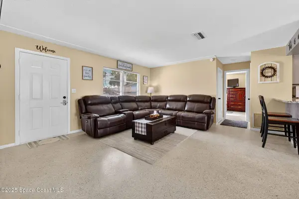 535 N Barrett DR, Merritt Island, FL 32952