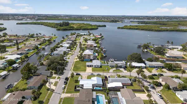 535 N Barrett DR, Merritt Island, FL 32952