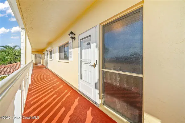 300 S Banana River BLVD #205, Cocoa Beach, FL 32931