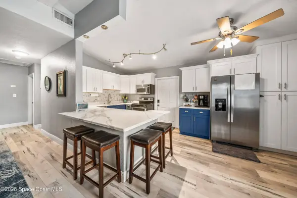 251 Avenida Del Sol, Indialantic, FL 32903