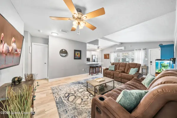 251 Avenida Del Sol, Indialantic, FL 32903