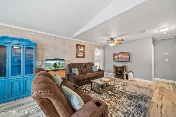 251 Avenida Del Sol, Indialantic, FL 32903