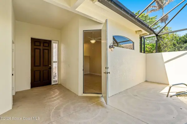 162 Whaler DR, Melbourne Beach, FL 32951