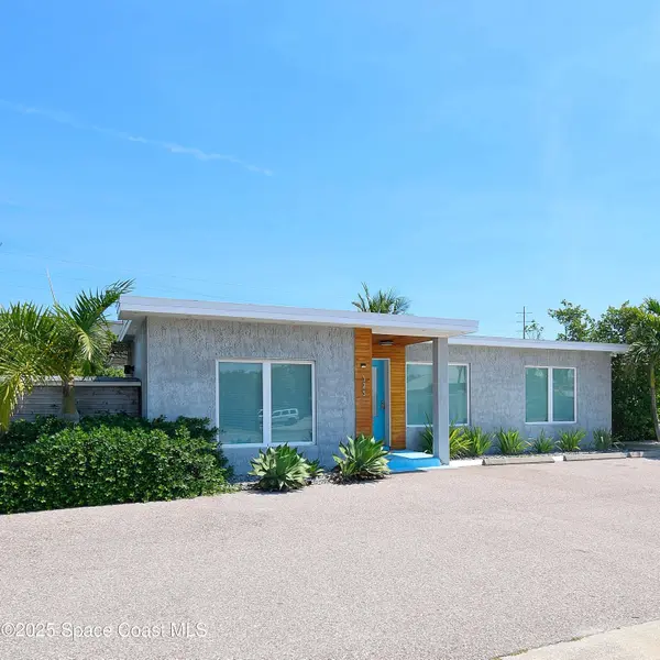 325 N Orlando AVE, Cocoa Beach, FL 32931