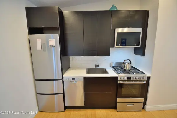 325 N Orlando AVE, Cocoa Beach, FL 32931