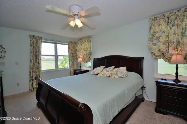 712 Green Valley LN, Melbourne, FL 32940