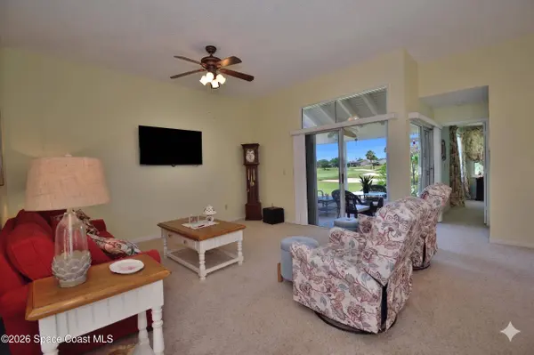 712 Green Valley LN, Melbourne, FL 32940