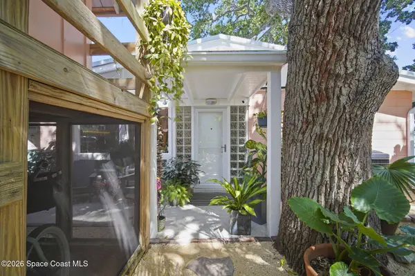 514 Cocoa Isles BLVD, Cocoa Beach, FL 32931