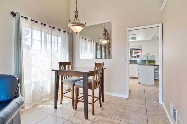 124 Hydrangea CT, Vallejo, CA 94591