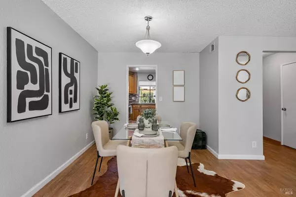 1740 Stuart CT, Benicia, CA 94510