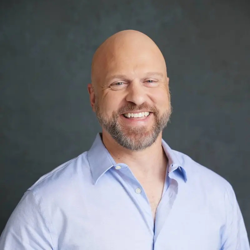 Green Lined General Linkedin Profile Picture (1)