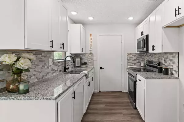 851 Michelle DR, Copperas Cove, TX 76522