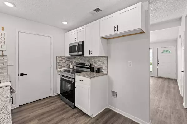 851 Michelle DR, Copperas Cove, TX 76522