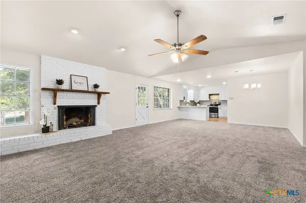 513 E 27th AVE, Belton, TX 76513