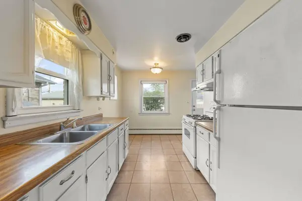 3021 Pearl ST, Franklin Park, IL 60131