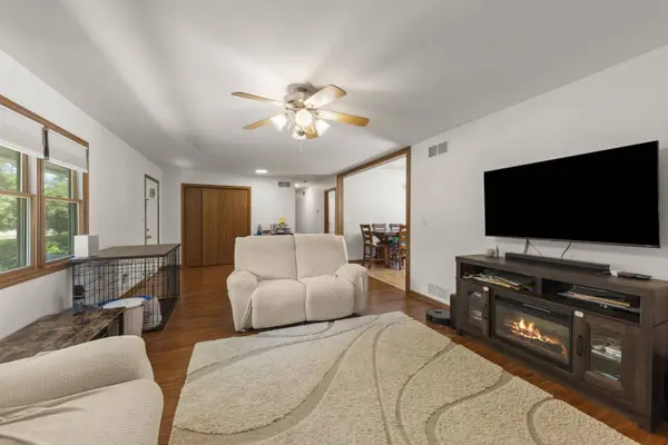 146 E 3rd ST, Braidwood, IL 60408