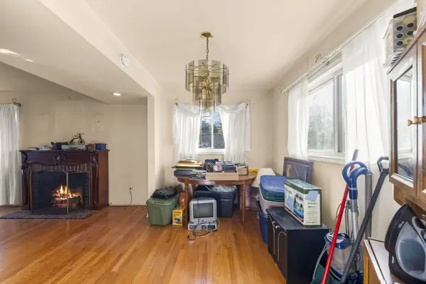 1311 Mcdaniel AVE #C, Evanston, IL 60201