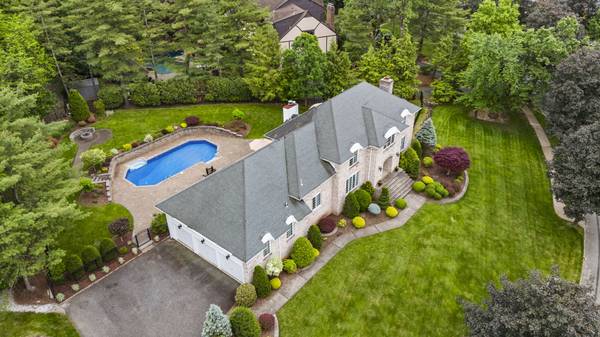 Montville Twp, NJ 07082-1530,9 Doremus Dr