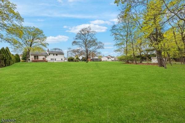 69 Allen Dr, Wayne Twp., NJ 07470