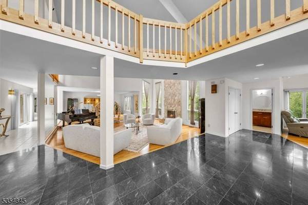 2 Highview Ct, Montville Twp., NJ 07045