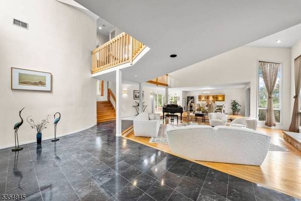 2 Highview Ct, Montville Twp., NJ 07045