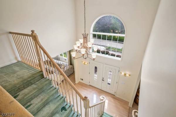 4 Holbrook Ct, Montville Twp., NJ 07082