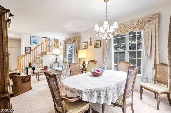 9 Gordon Cir, Parsippany-troy Hills Twp., NJ 07054