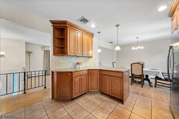 35 Upper Mountain Ave., Montville Twp., NJ 07045