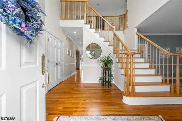 28 Michelle Way, Montville Twp., NJ 07058