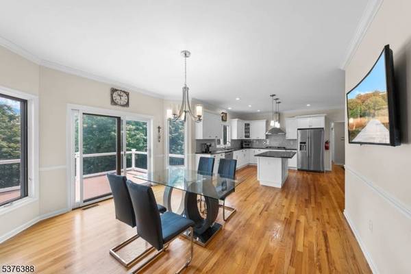 28 Michelle Way, Montville Twp., NJ 07058