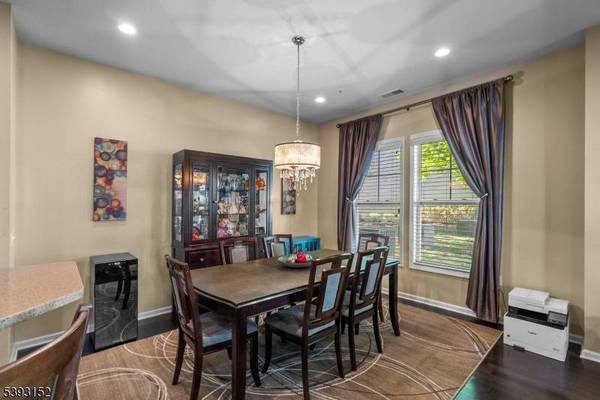 515 River Pl, Butler Boro, NJ 07405