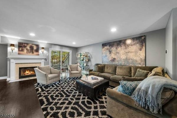 27 Cobblestone Ter, Montville Twp., NJ 07045