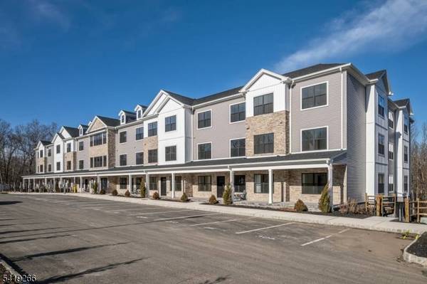 20 Encampment Ct203, Montville Twp., NJ 07082