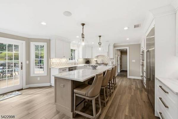 6 Blaier St, Montville Twp., NJ 07082
