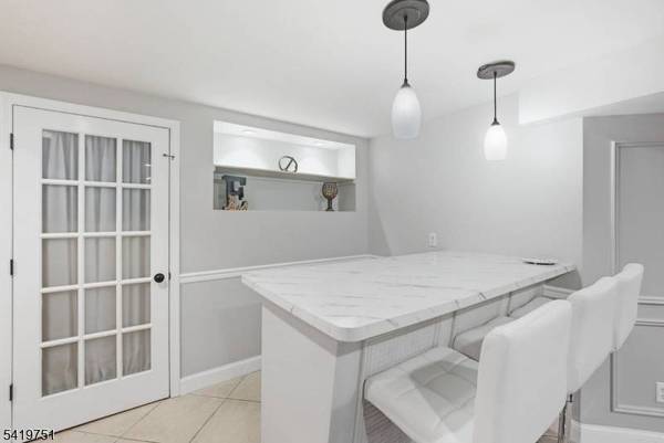 28 Woodshire Ter, Montville Twp., NJ 07082