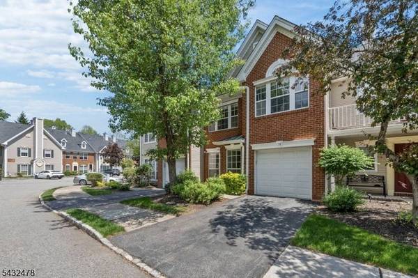 78 Heritage Ct, Montville Twp., NJ 07082