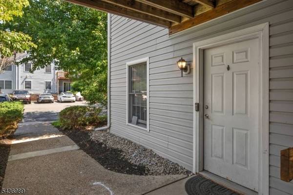 161 Stonyridge Dr, Lincoln Park Boro, NJ 07035