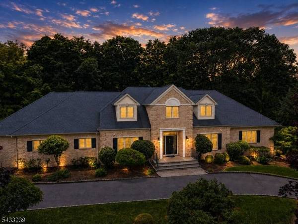 15 Daro Ct, Montville Twp., NJ 07045