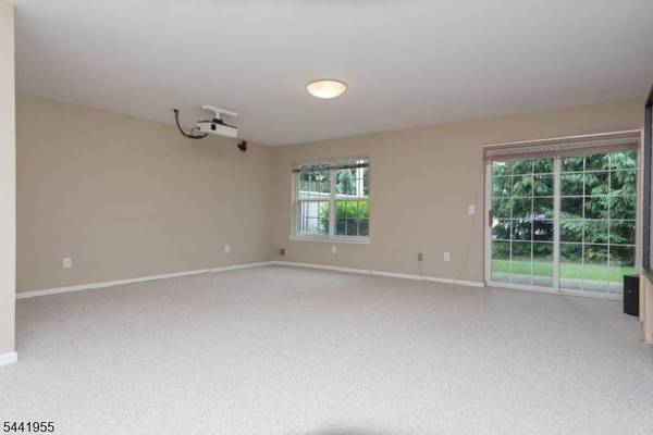 2404 Vantage Ct, Denville Twp., NJ 07834