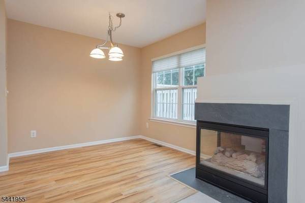 2404 Vantage Ct, Denville Twp., NJ 07834