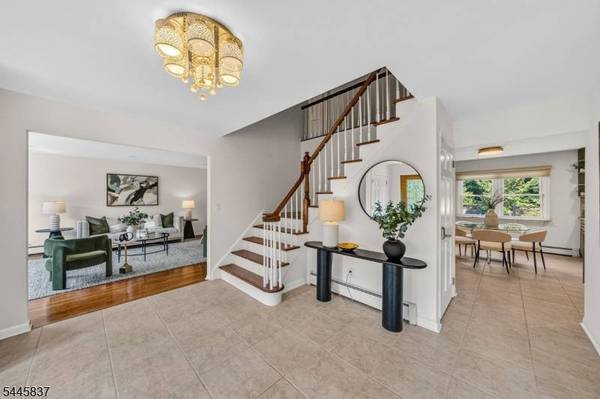 4 Le Mans Pl, Montville Twp., NJ 07058