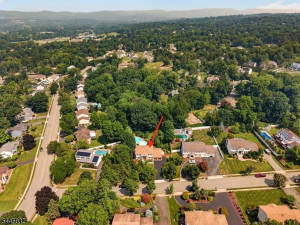 4 Le Mans Pl, Montville Twp., NJ 07058