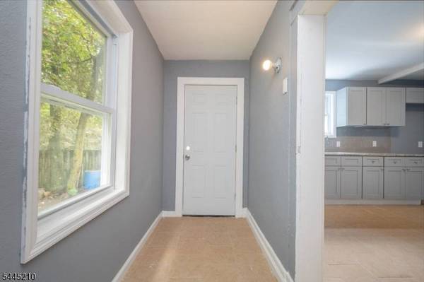 5 Avenue A, Ogdensburg Boro, NJ 07439